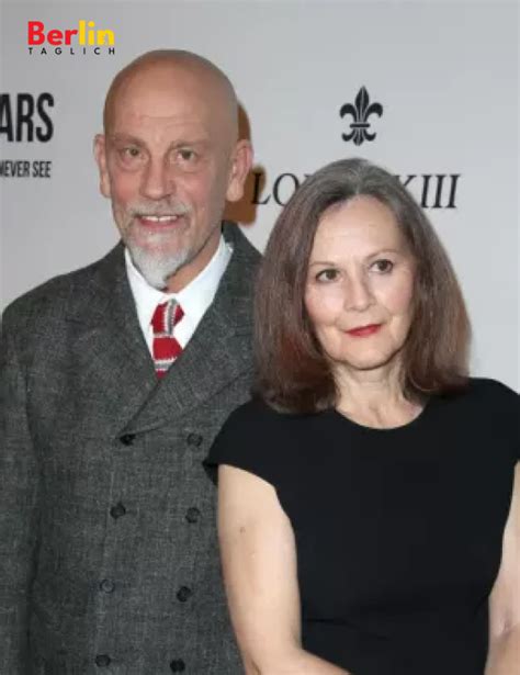 Amandine Malkovich, All About Actor John Malkovich’s Daughter